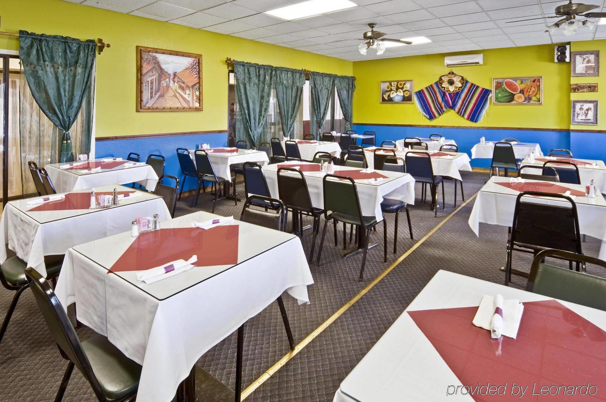 Fairview Inn By Oyo Hesston I-135 Restaurant foto